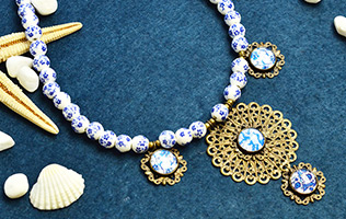 Porcelain Beads Necklace